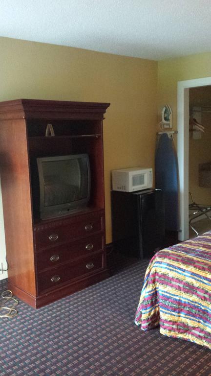 Sunbelt Lodge Motel Abbeville Buitenkant foto