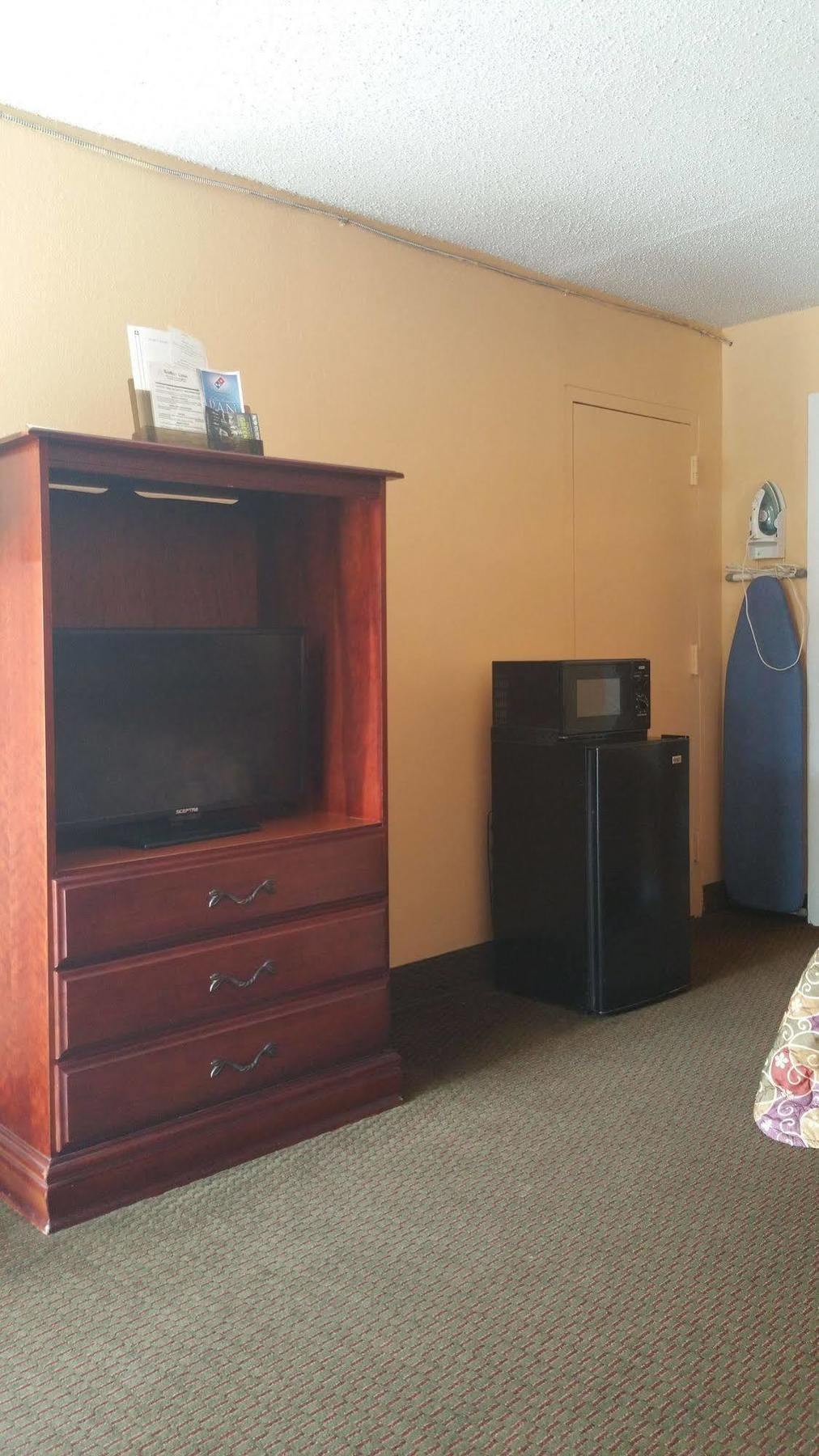 Sunbelt Lodge Motel Abbeville Buitenkant foto